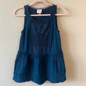 Knox Rose Peplum Sleeveless Lace Blouse